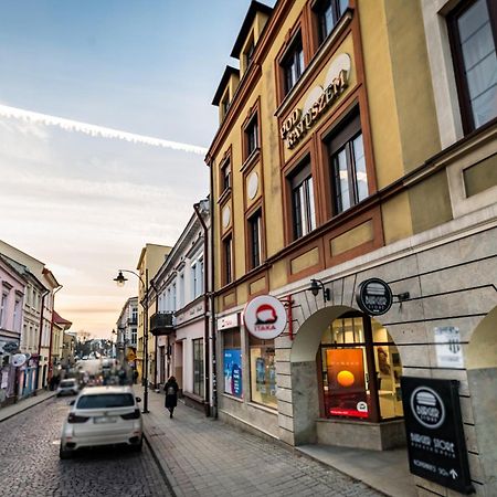Pod Ratuszem Lejlighed Rzeszów Eksteriør billede